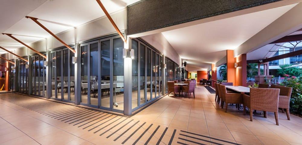 Oaks Broome Hotel Экстерьер фото